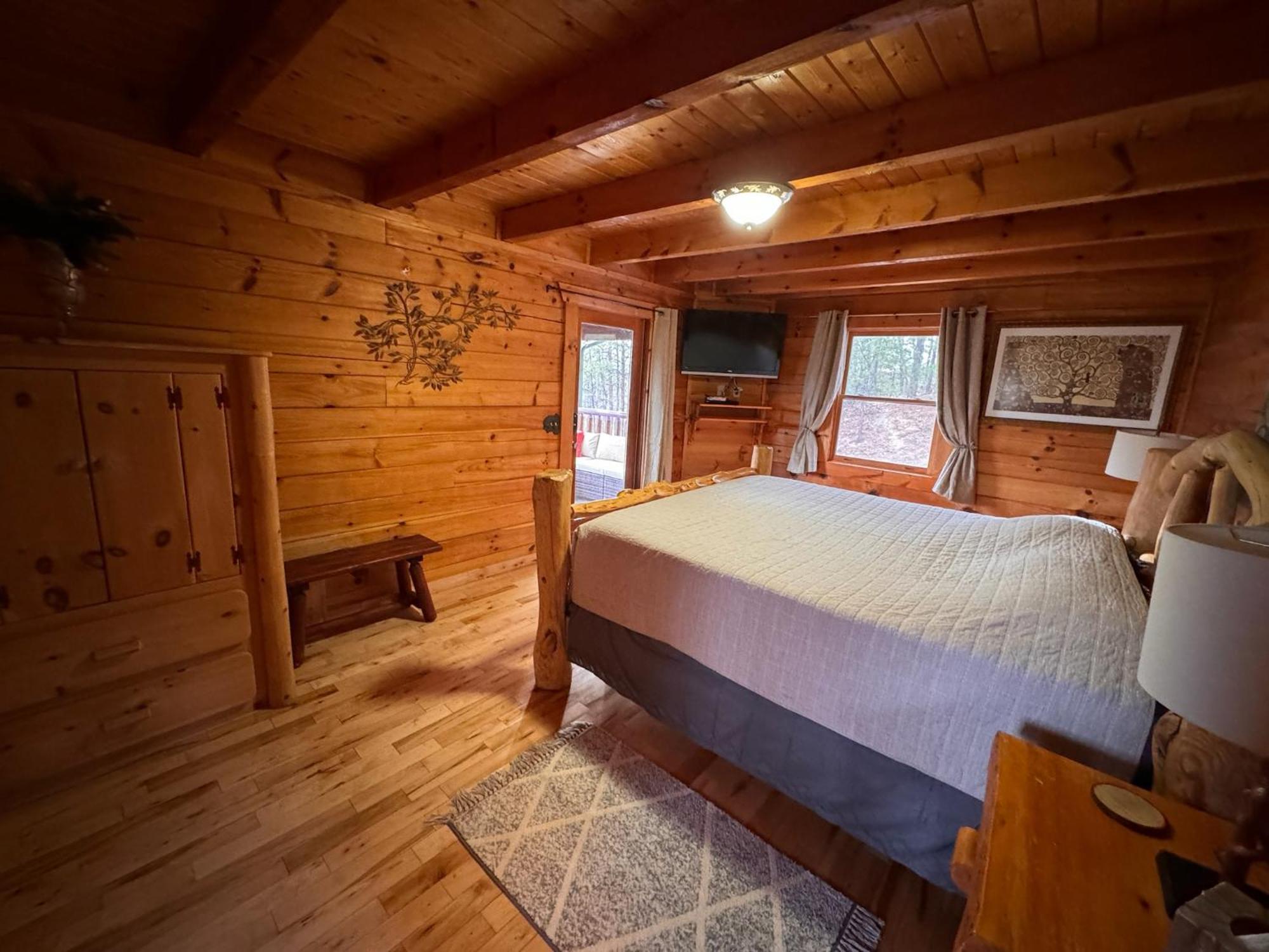 Smoky Paws - 5-Star Cabin, Stunning Mountain Views, New Hot Tub, Tranquil, Gigabit Internet, Free L2 Ev Vila Pigeon Forge Exterior foto